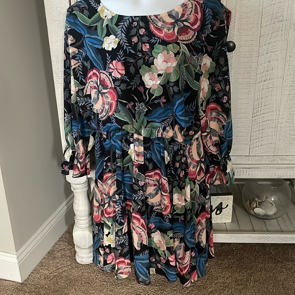 Women’s 3/4 Sleeve Crew Neck Midi Dress